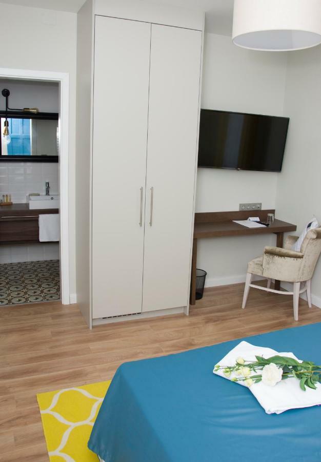 Ditlin Boutique Hotel Pápa Extérieur photo