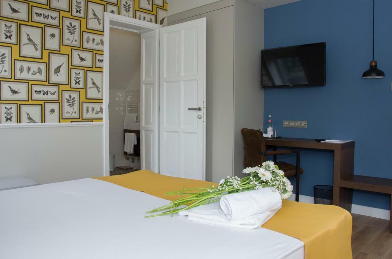 Ditlin Boutique Hotel Pápa Extérieur photo